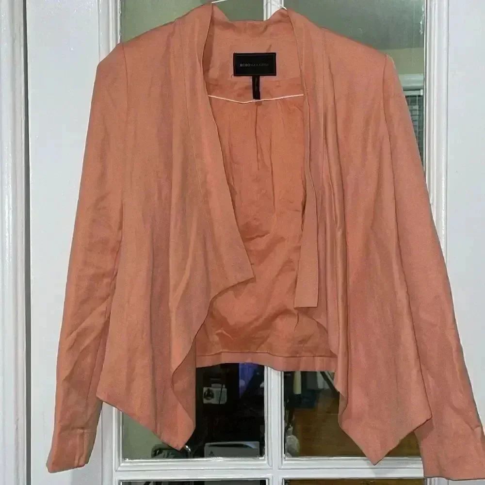 BCBGMaxAzaria Abree peach blush women’s open long sleeve suit jacket blazer